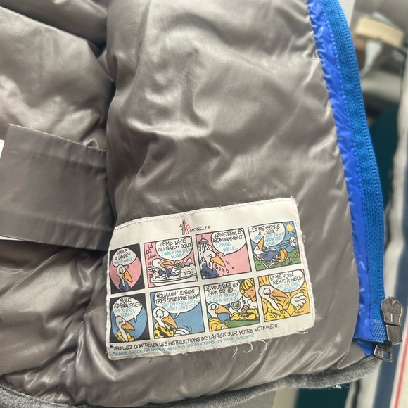 Moncler 12/18 months down jacket - Picture 12 of 16